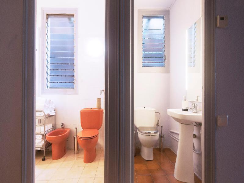 Barcelona 10 - Apartments Екстер'єр фото