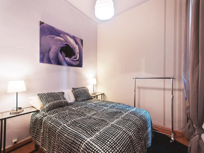 Barcelona 10 - Apartments Екстер'єр фото