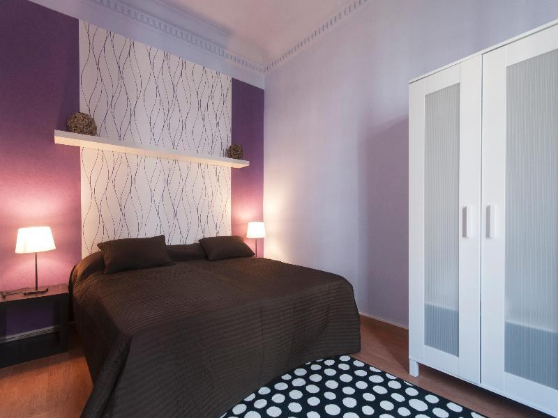 Barcelona 10 - Apartments Екстер'єр фото